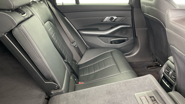 BMW 3 Series 320i M Sport 5dr Step Auto Petrol Estate